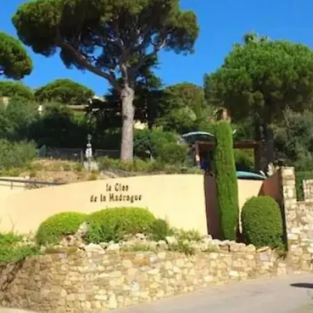 Magnifique Vue Mer, La Madrague. Apartment Sainte-Maxime